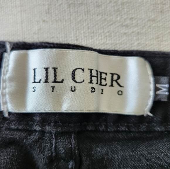 Black straight leg highwaist jeans - Picture 7 of 7